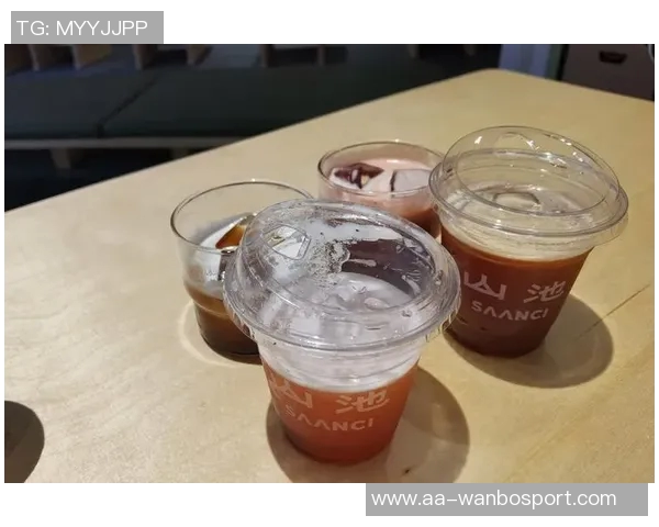 达洛特与C罗共享咖啡时光合影曝光成为最佳咖啡搭子 达洛特与C罗共享咖啡时光合影曝光成为最佳咖啡搭子