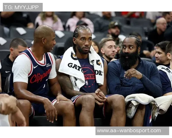 卢谈保罗离开球员们心情低落管理层决策引发不满 卢谈保罗离开球员们心情低落管理层决策引发不满