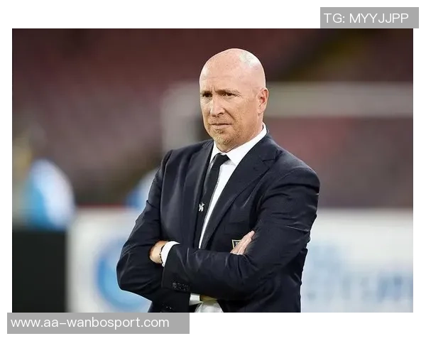 前利雅得胜利主帅卡斯特罗加盟格雷米奥合同延续至2027年底