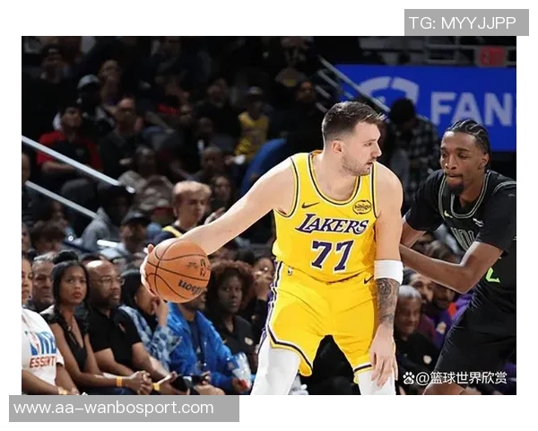 东詹联手再创佳绩本赛季第二次同场30分合砍四次其中两次对阵鹈鹕